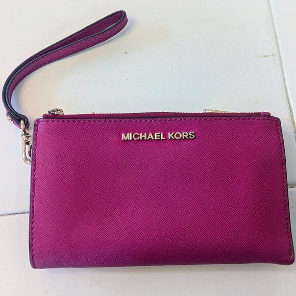 Michael Kors Fuchsia Jet Setter Leather Wallet – Double Zip - Picture 1 of 9